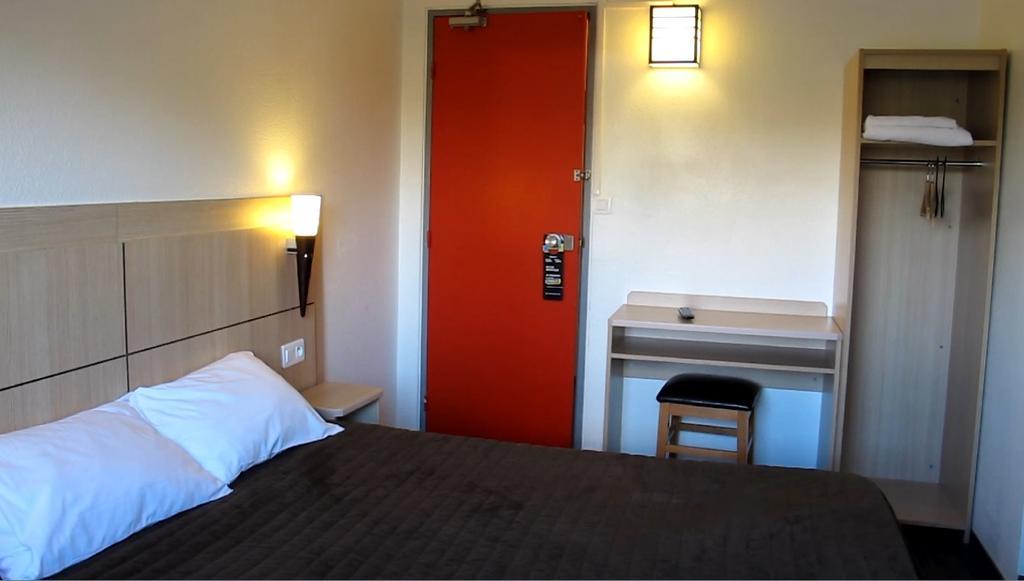 Hotel Class'Eco Courcouronnes Exteriér fotografie