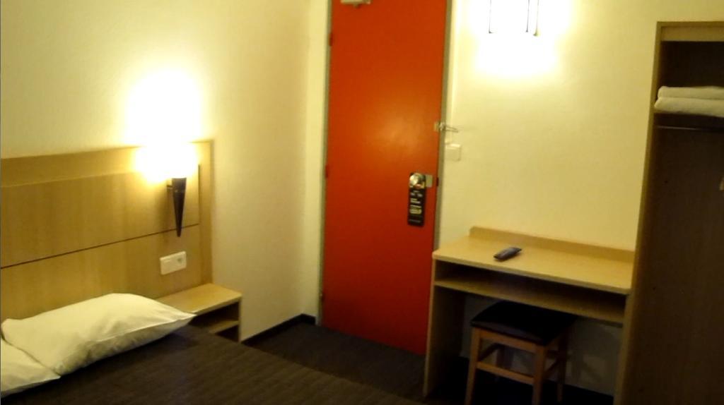 Hotel Class'Eco Courcouronnes Exteriér fotografie